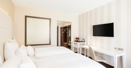 Room Quarto Superior